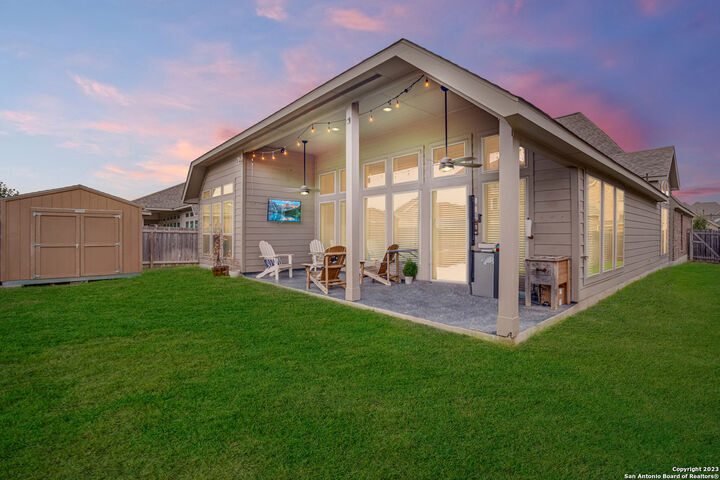 Property Photo: 8826 Haystack Rd TX 78254