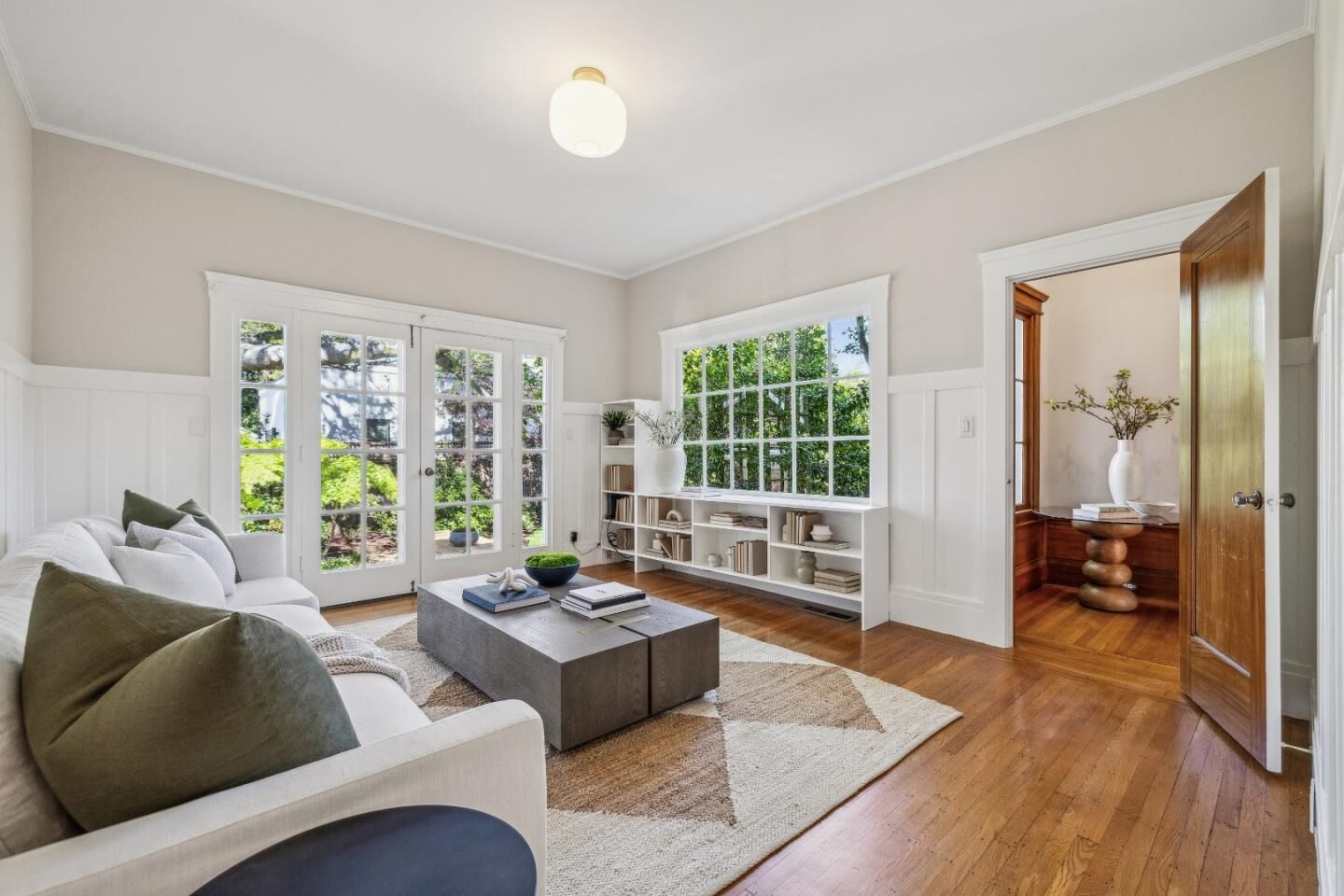Property Photo: 310 Chapin Lane CA 94010