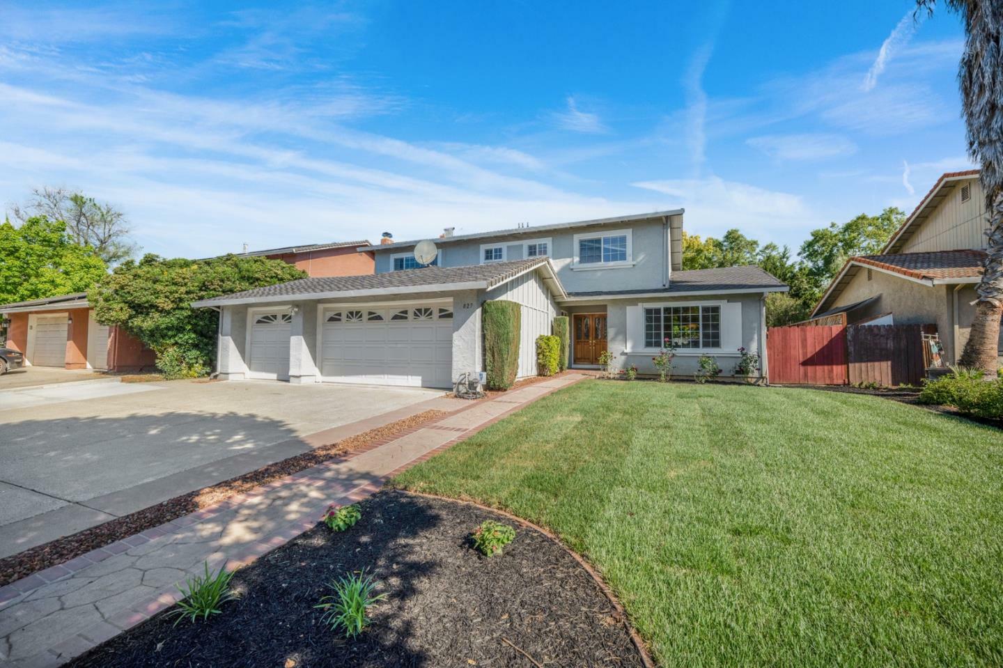 Property Photo: 827 Cumberland Drive CA 95020