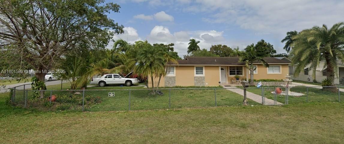 545 NW 10th Street  Homestead FL 33030 photo