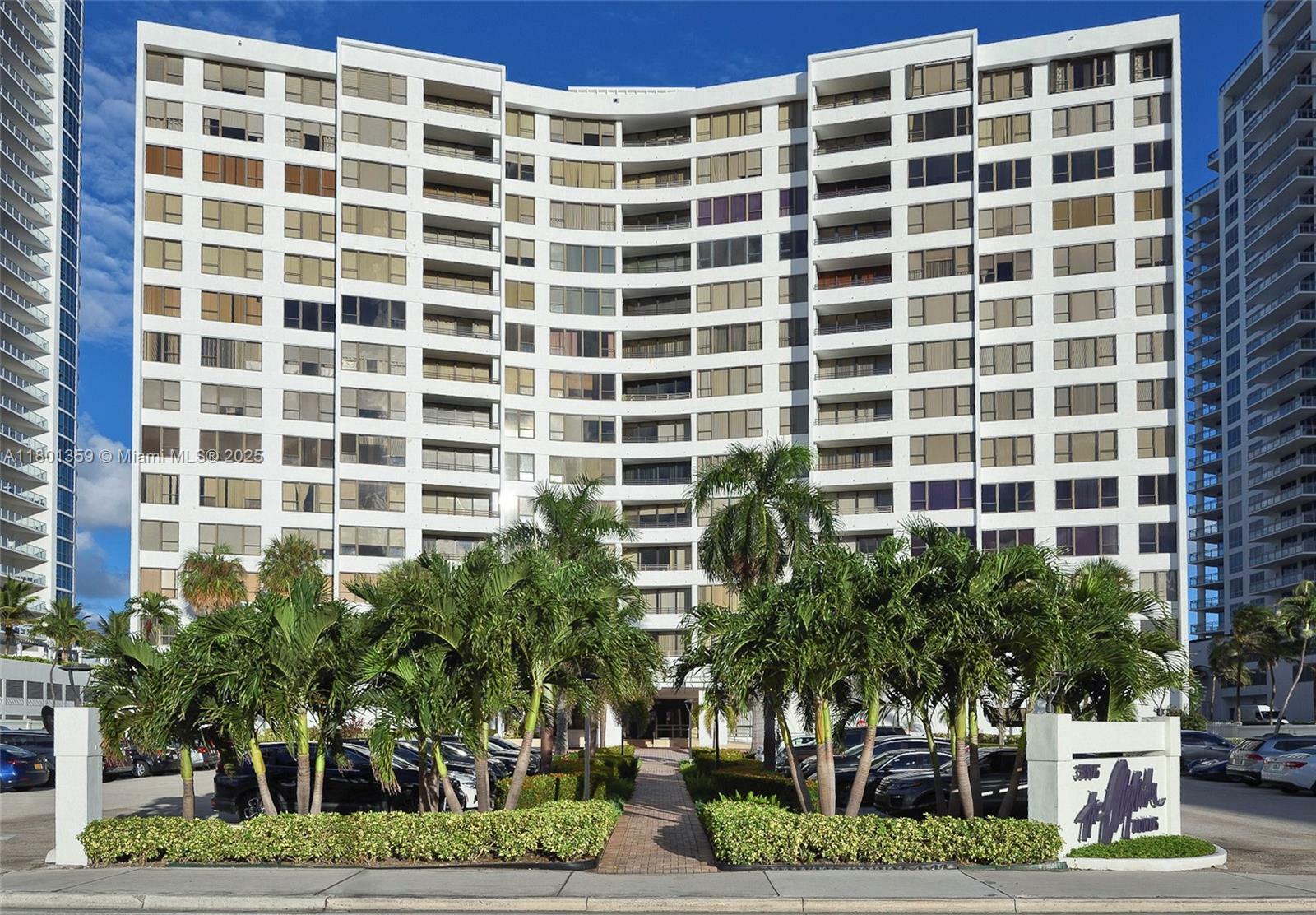 3505 S Ocean Dr 420  Hollywood FL 33019 photo
