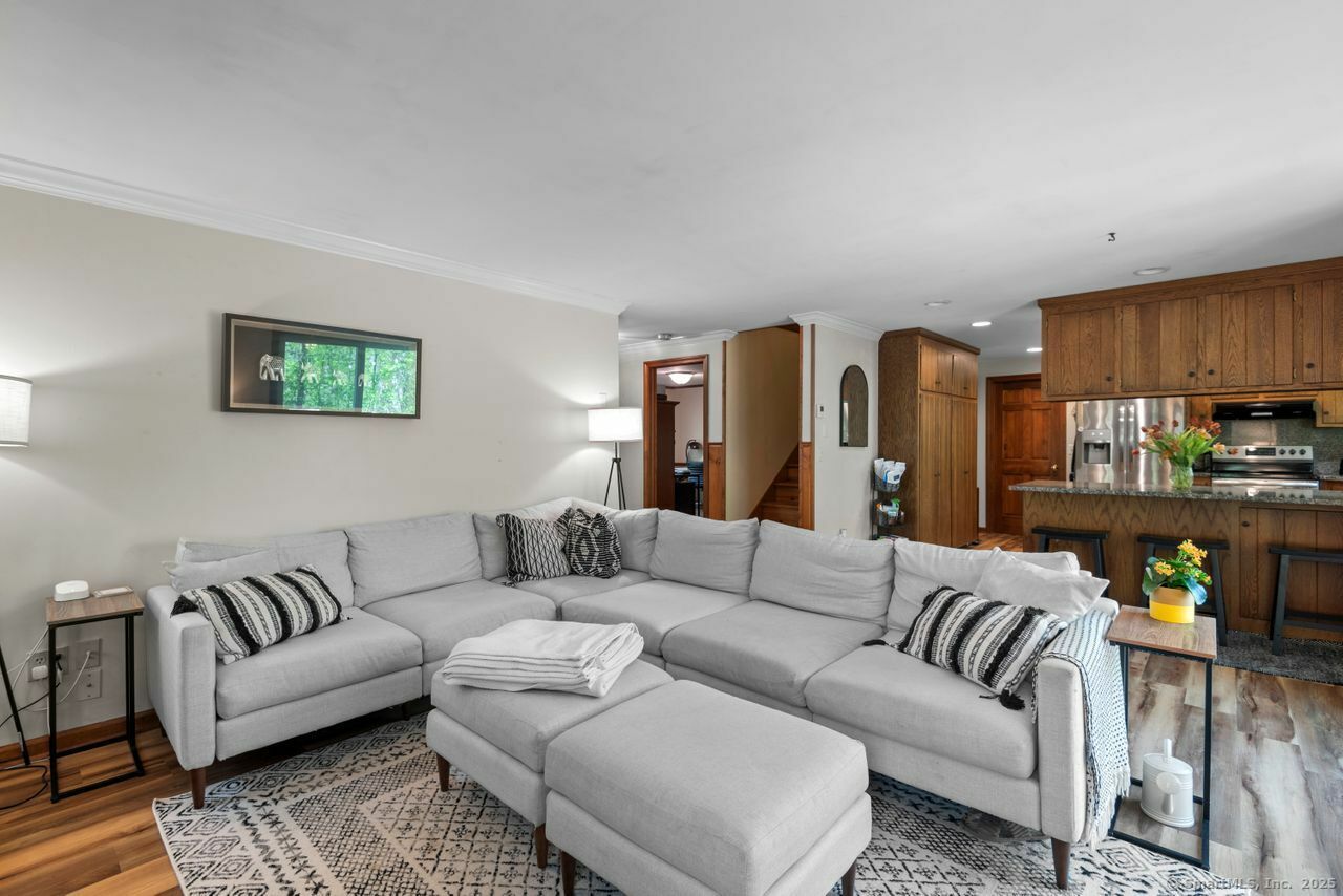 Property Photo: 8 King James Drive CT 06333