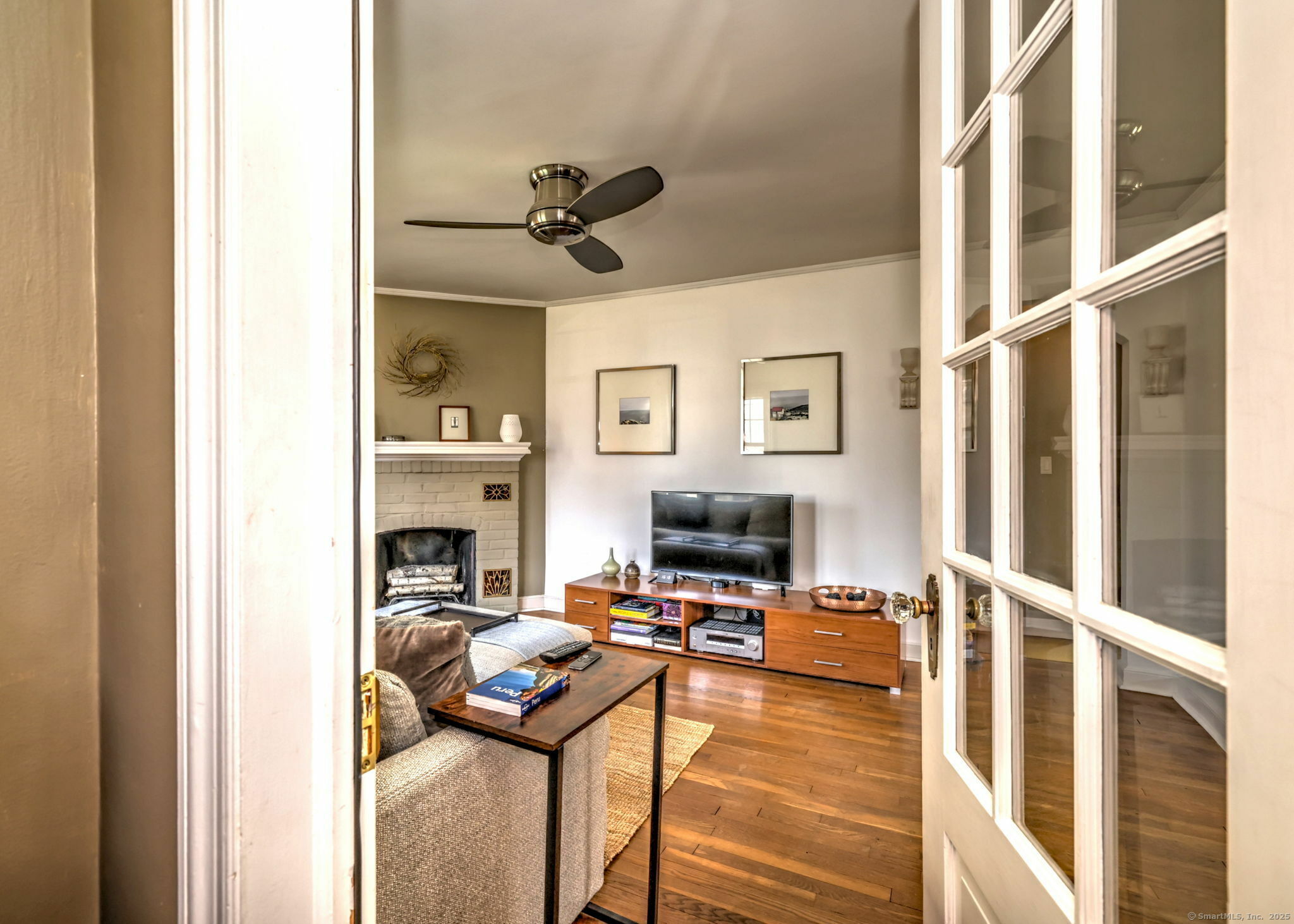 Property Photo: 233 Park Street CT 06614