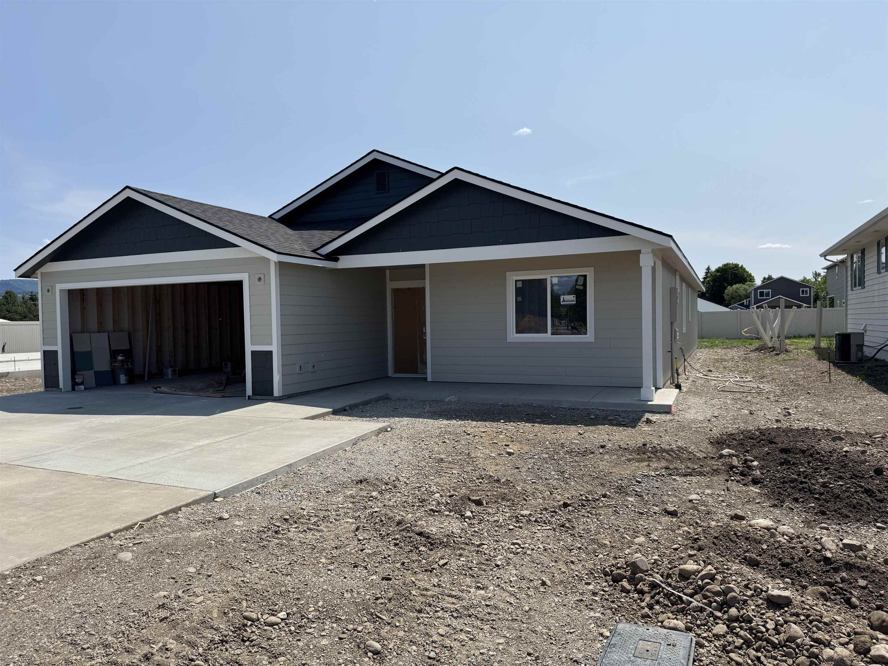 Property Photo: 18420 E 1st Ln WA 99016