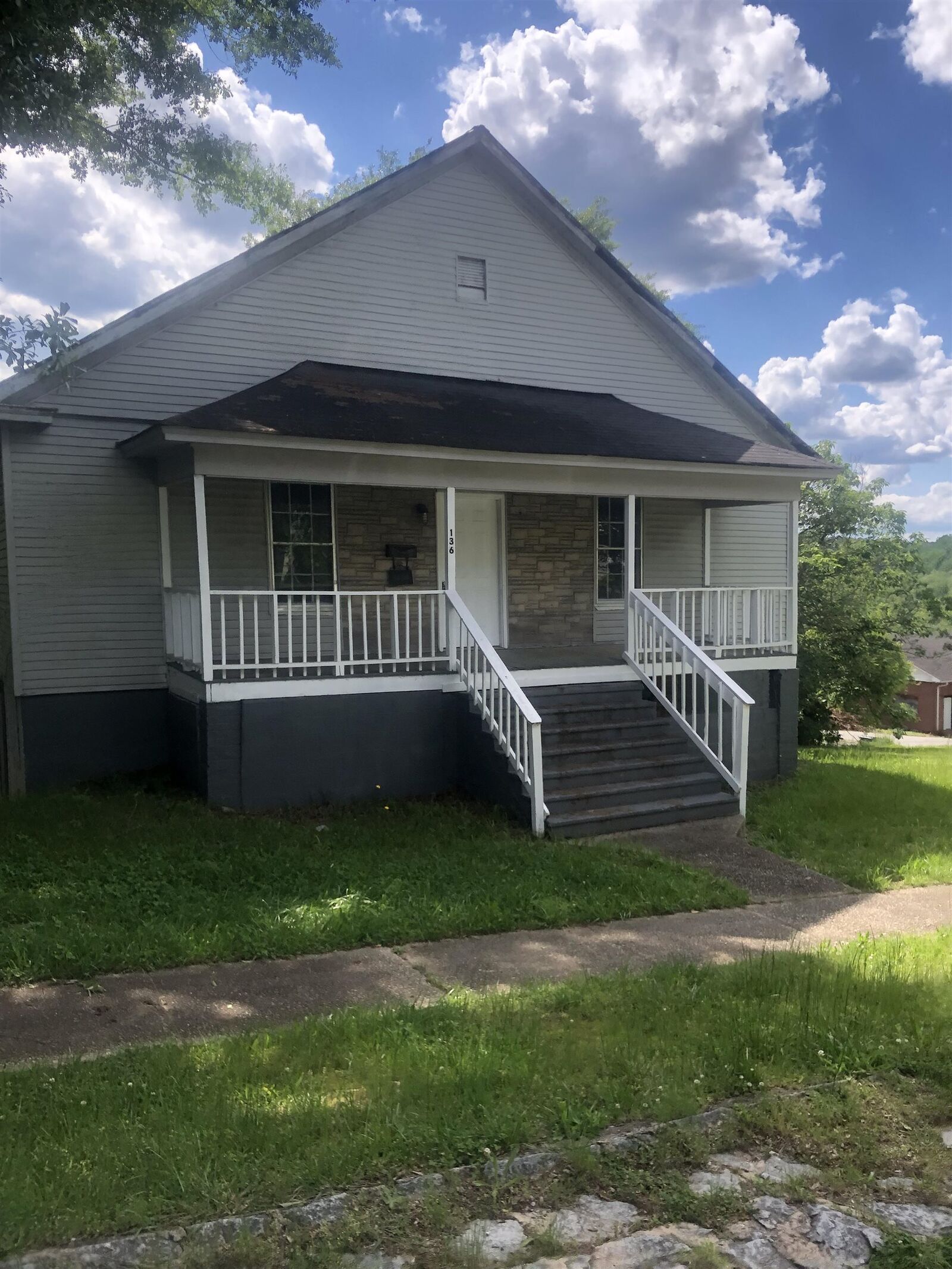Property Photo: 136 Fleming Avenue SC 29372-2853