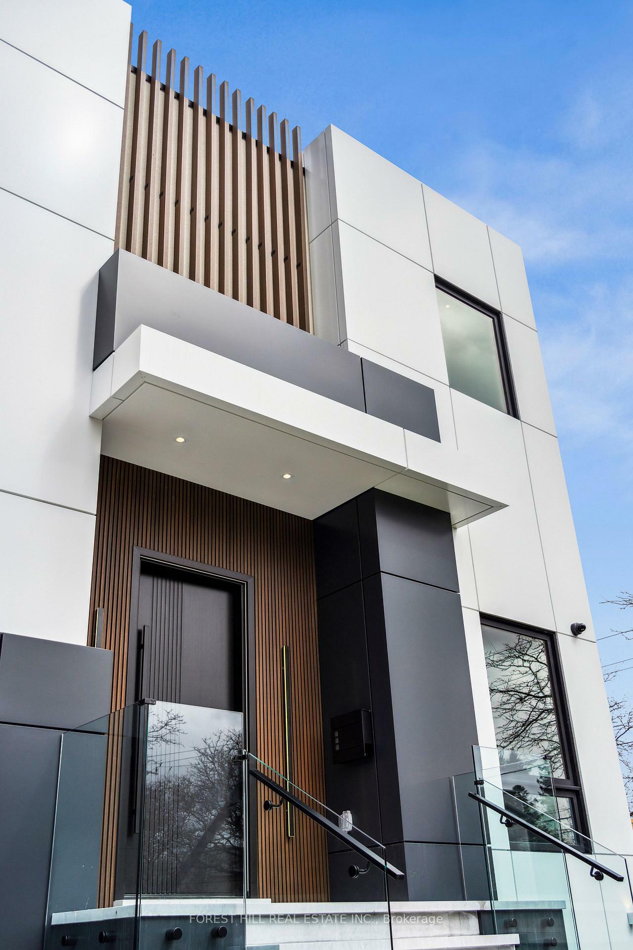 Property Photo: 38 Bevdale Road ON M2R 1L7