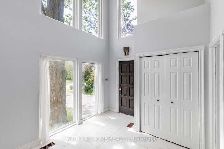 Property Photo:  144 Wedgewood Drive  ON M2M 2H7 