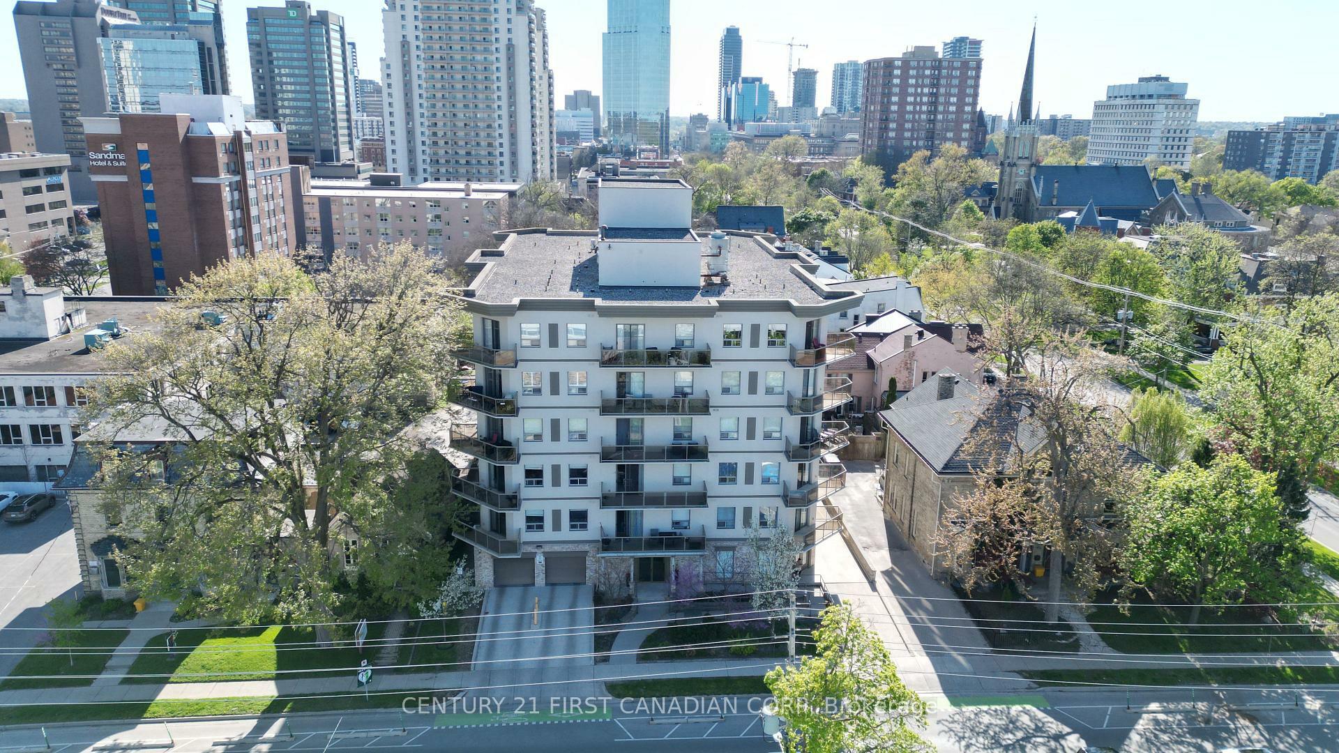 Photo de la propriété: 435 Colborne Street 208 ON N6B 2T2