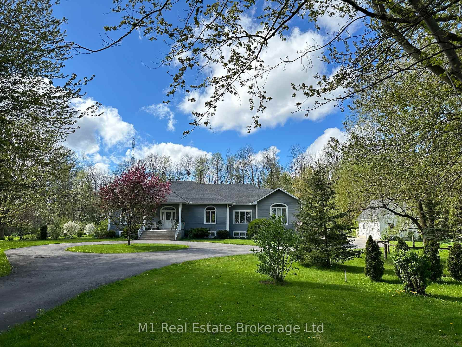 7610 Wellington Road 51 Road  Guelph/Eramosa ON N1H 6J2 photo