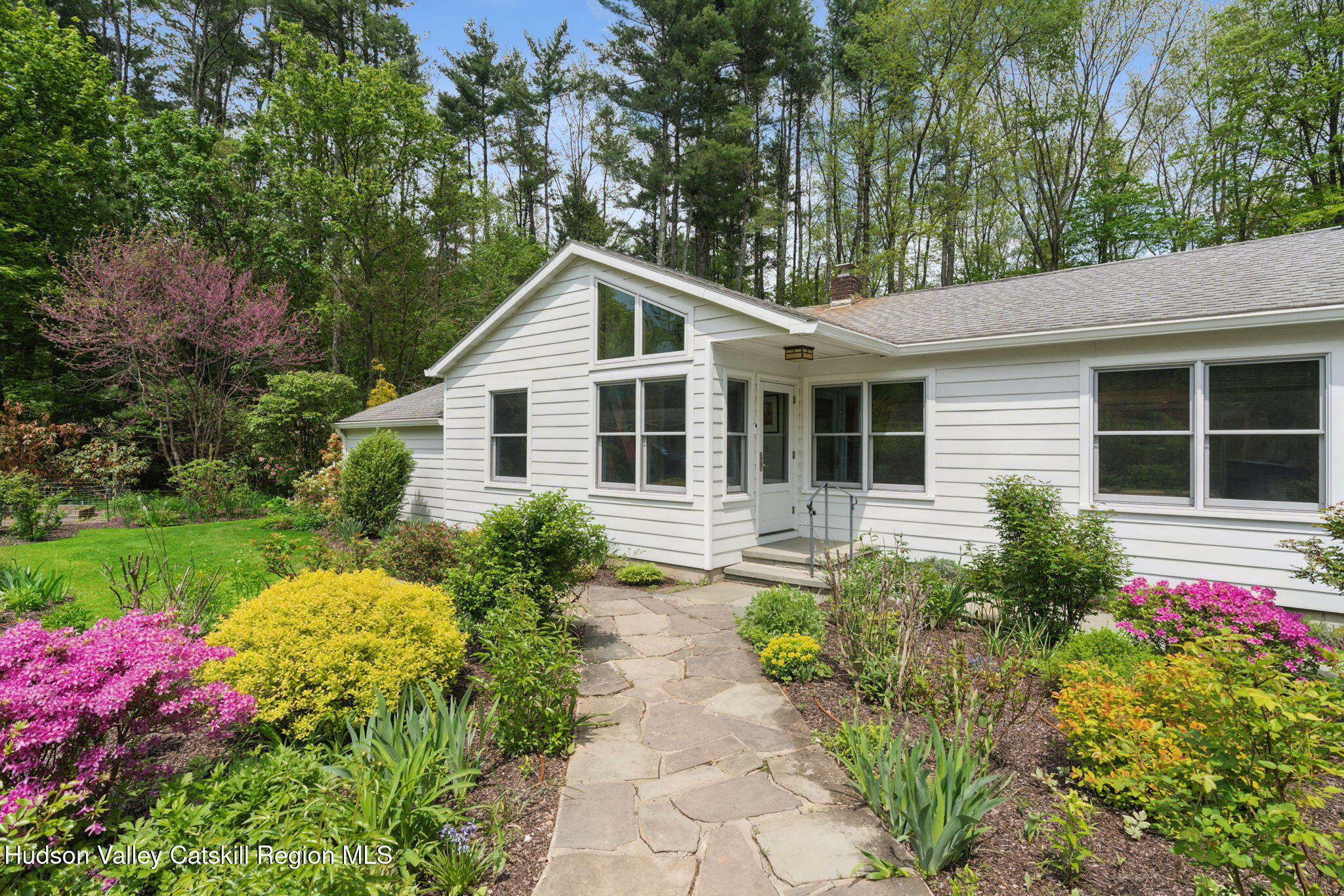 Property Photo: 207 Elwyn NY 12498