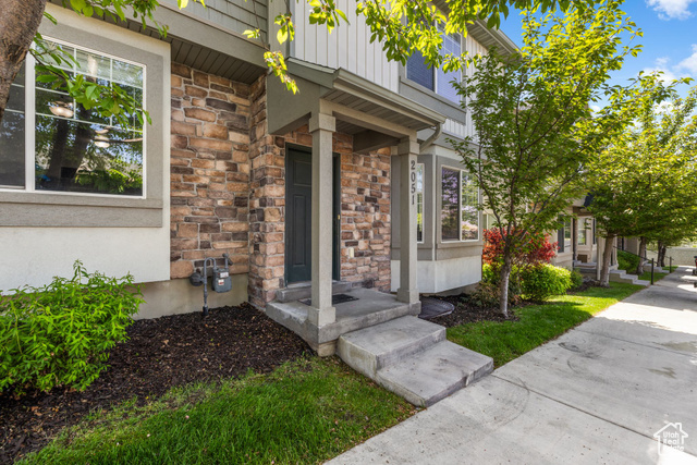 Property Photo: 2051 W 1080 N UT 84604