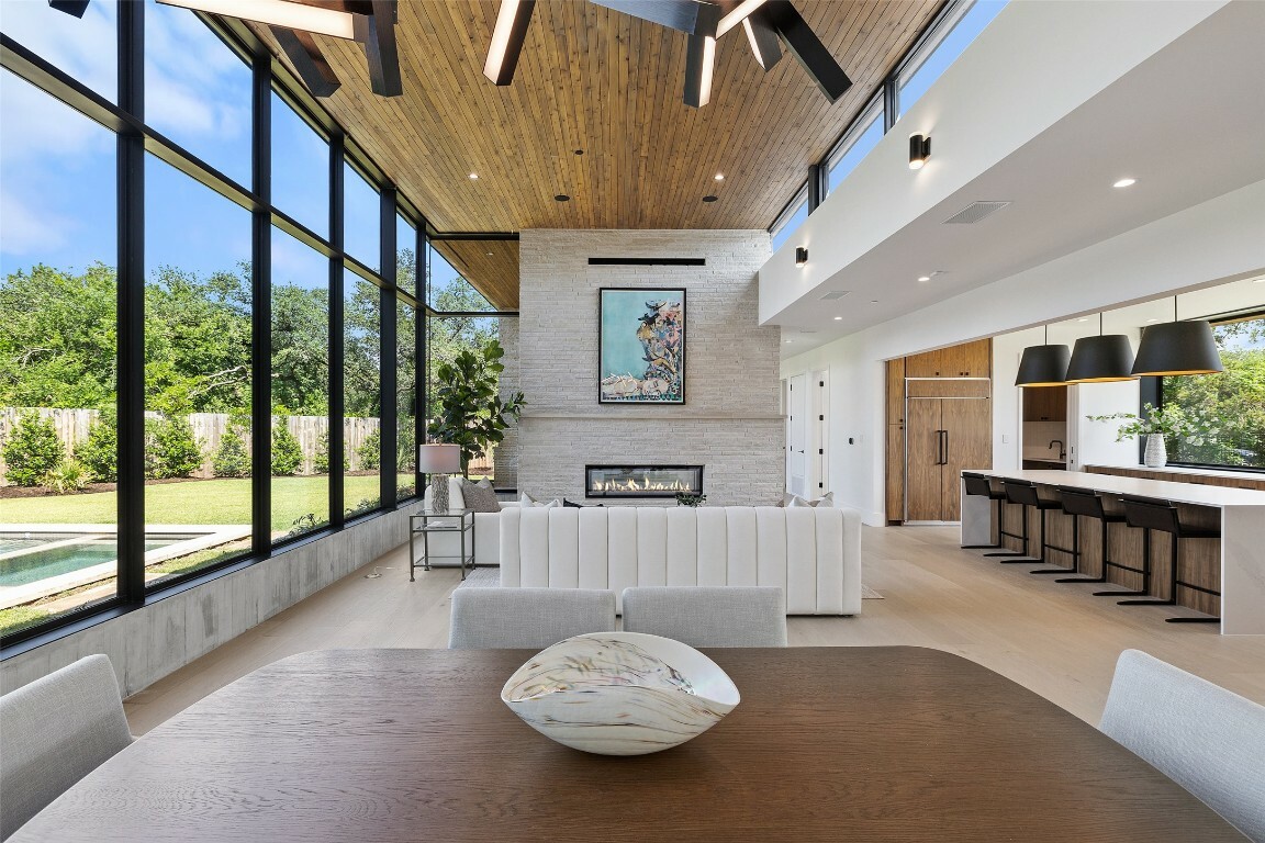 Property Photo: 1604 Barclay Drive TX 78746