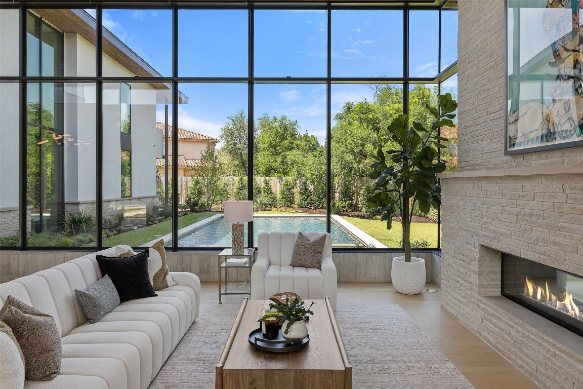 Property Photo: 1604 Barclay Drive TX 78746