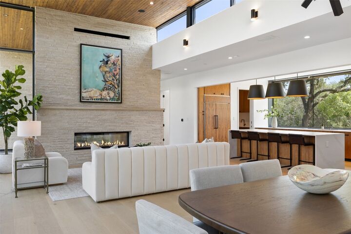 Property Photo: 1604 Barclay Drive TX 78746