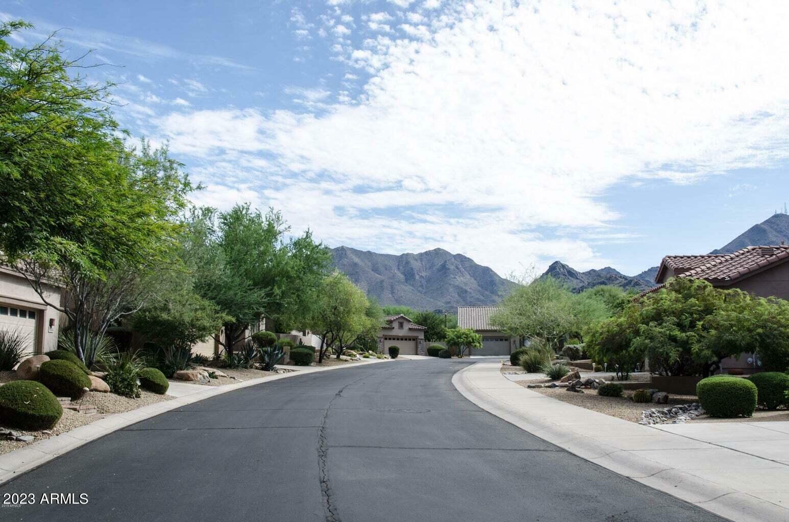 Property Photo: 15806 N 107th Place AZ 85255