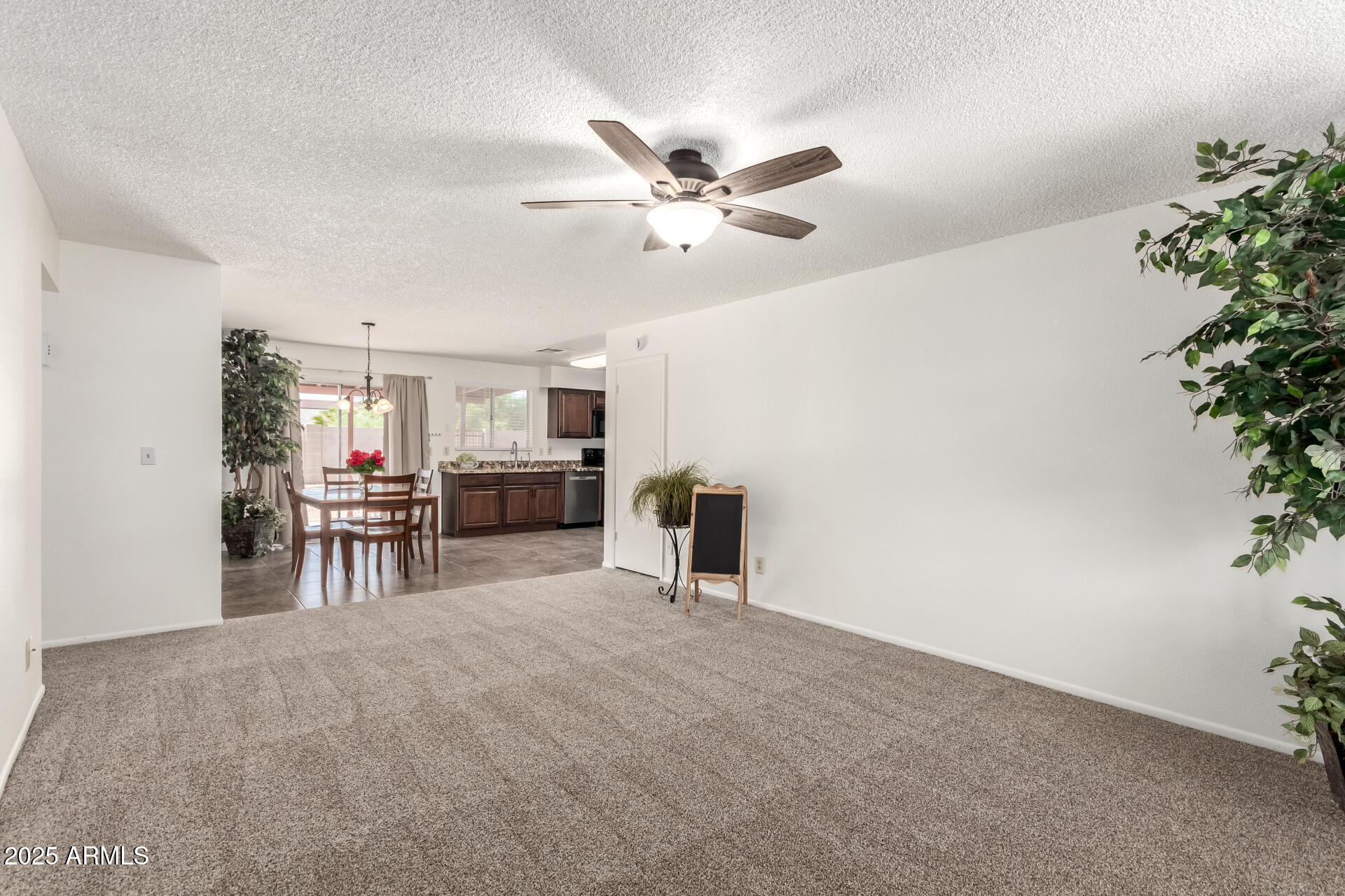 Property Photo:  815 W El Prado Road  AZ 85225 