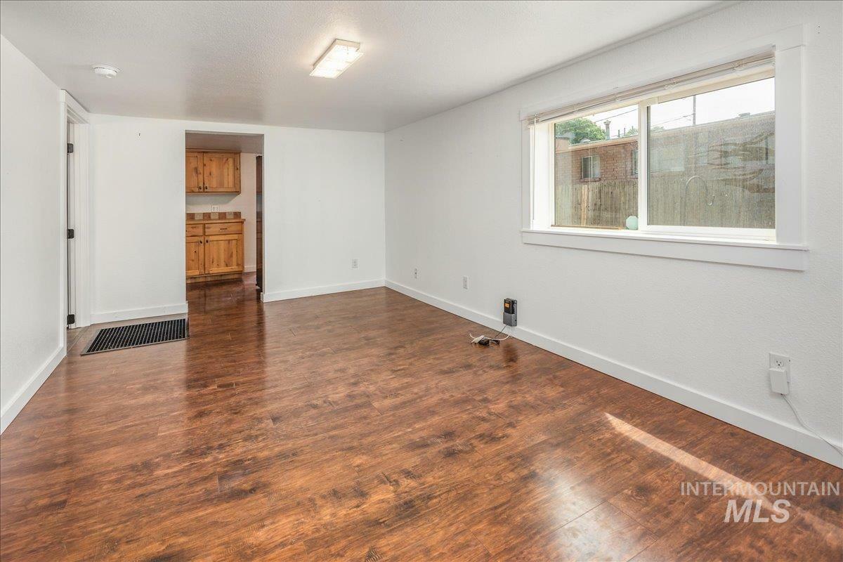 Property Photo: 72 N Yale St. ID 83651