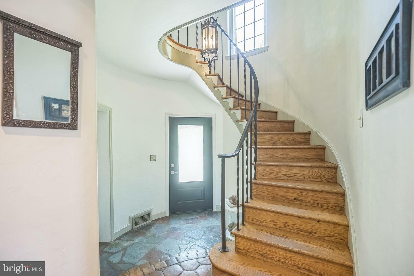 Property Photo: 732 Spring Avenue PA 19027