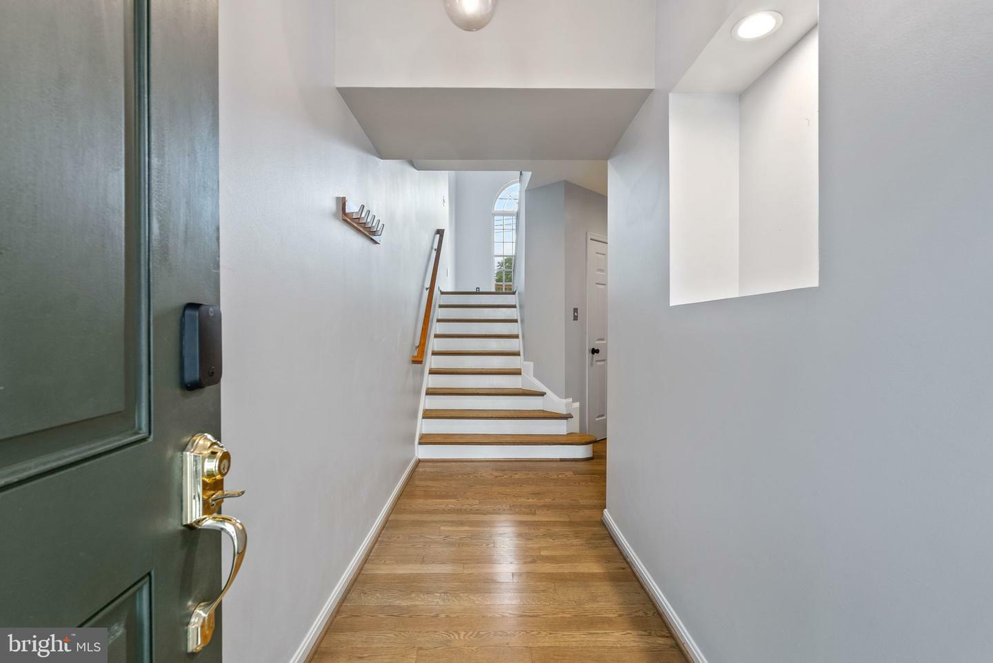 Property Photo: 3393 Governors Crest Court VA 22310
