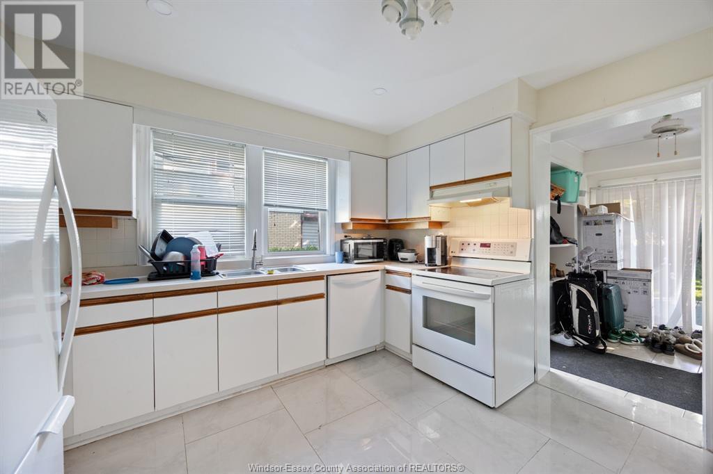 Property Photo: 456 Askin Avenue ON N9B 2X4