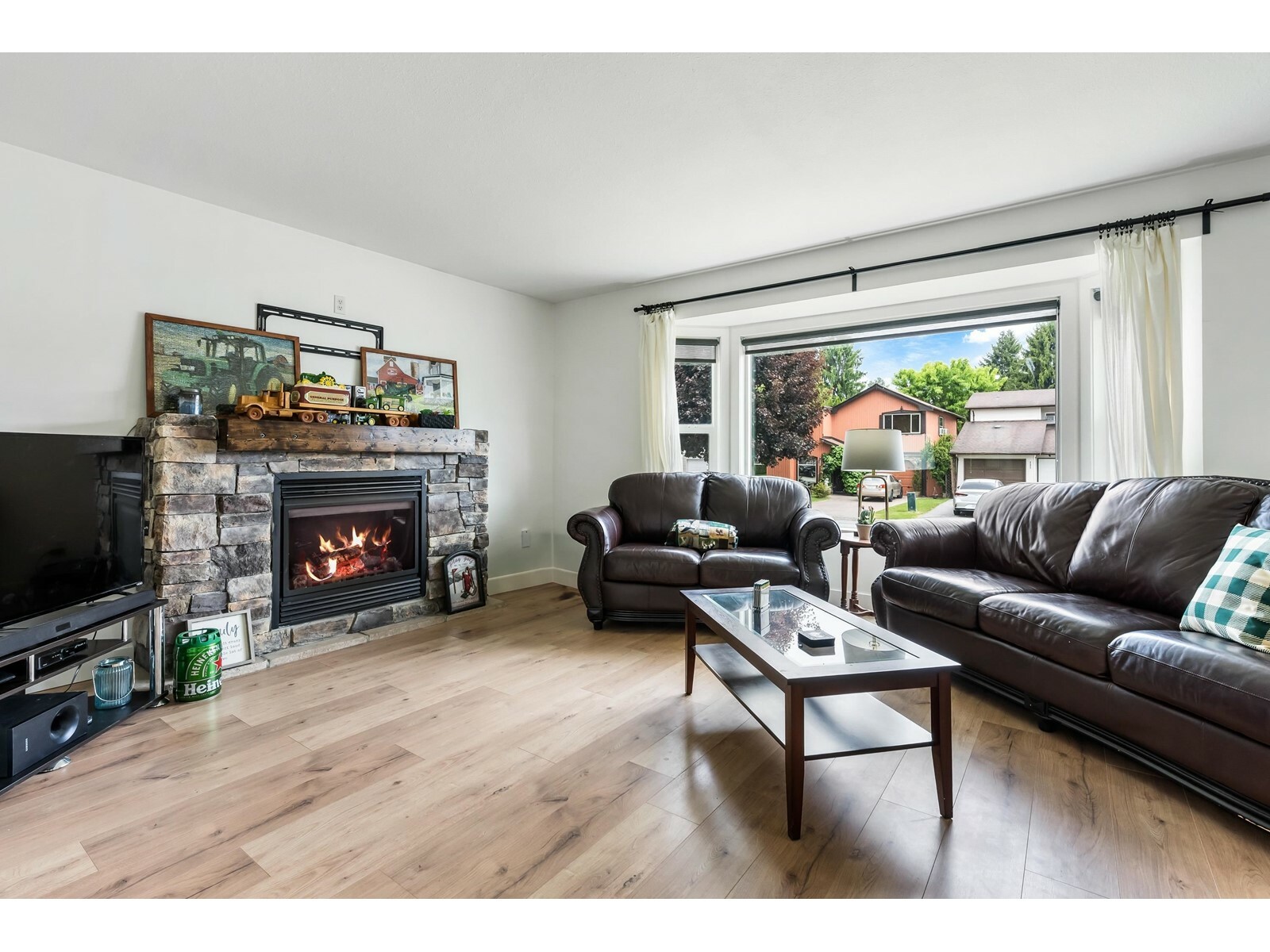 Property Photo: 45448 Meadowbrook Drive BC V2P 7R9