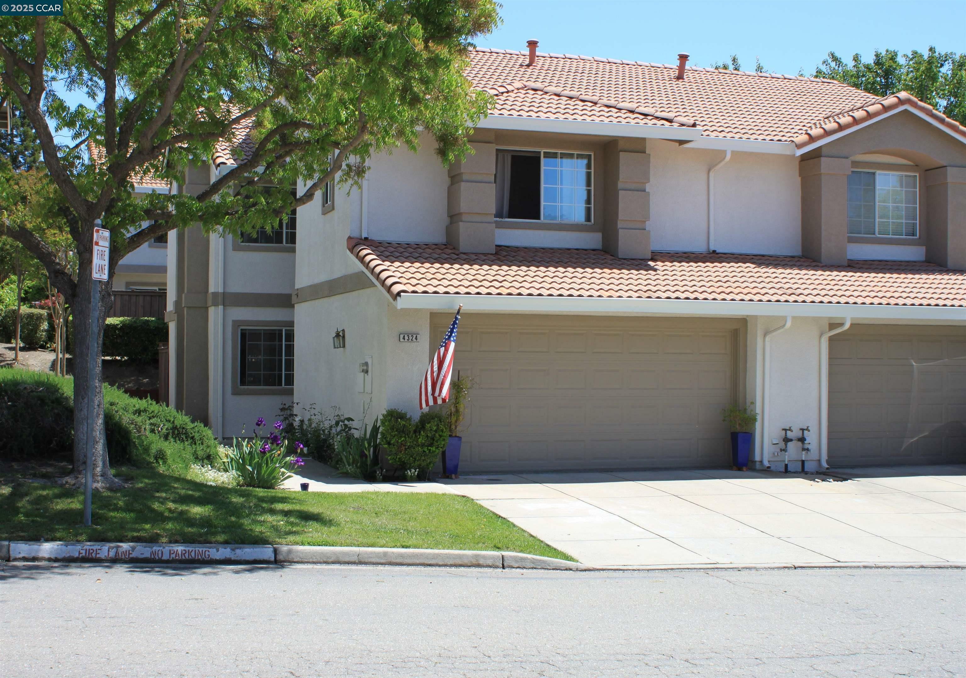 Property Photo: 4324 Conejo Dr CA 94506