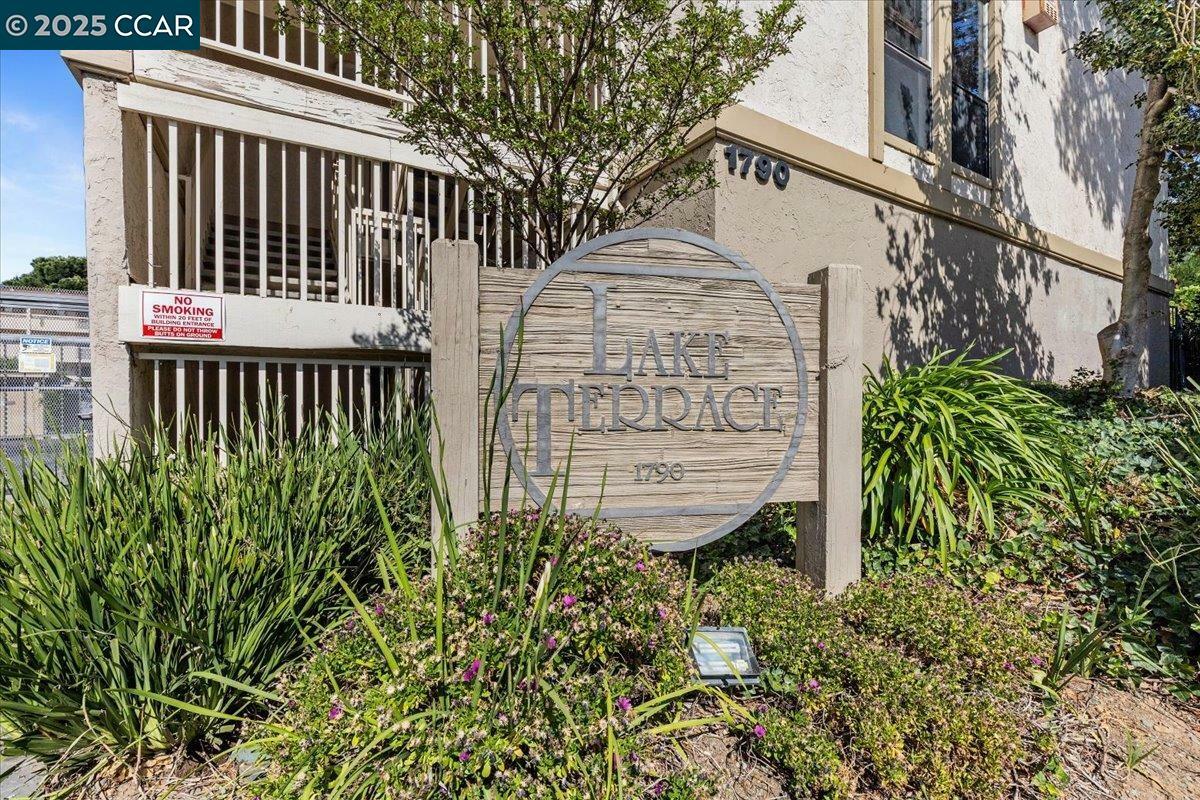 Property Photo: 1790 Ellis St 17 CA 94520