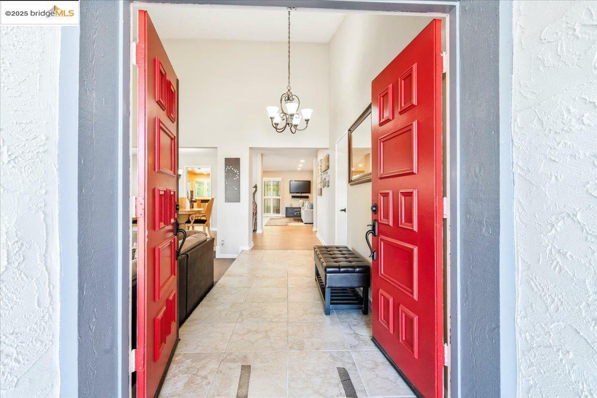 Property Photo: 14787 Oleander St CA 94578