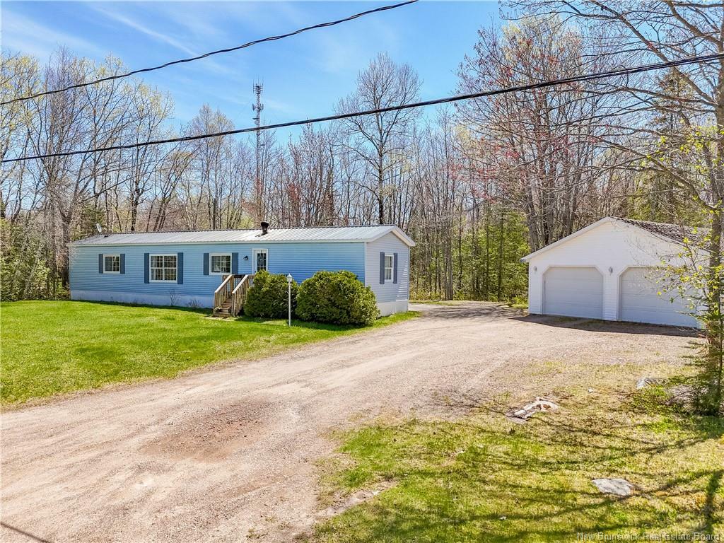 Photo de la propriété: 108 Old Harvey Road NB E6J 1B4