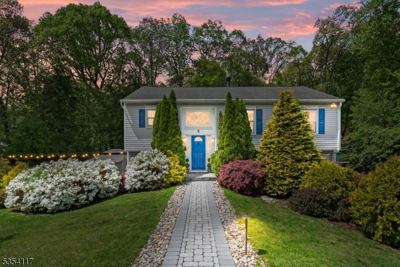 5 Francine Pl  Jefferson Twp. NJ 07438 photo