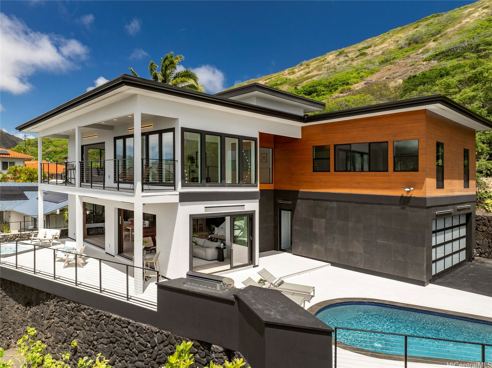 271 Makaweli Place  Honolulu HI 96825 photo