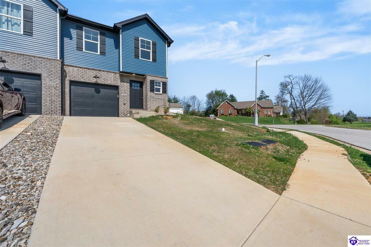 Property Photo: 206 B Hunter Lane KY 42701