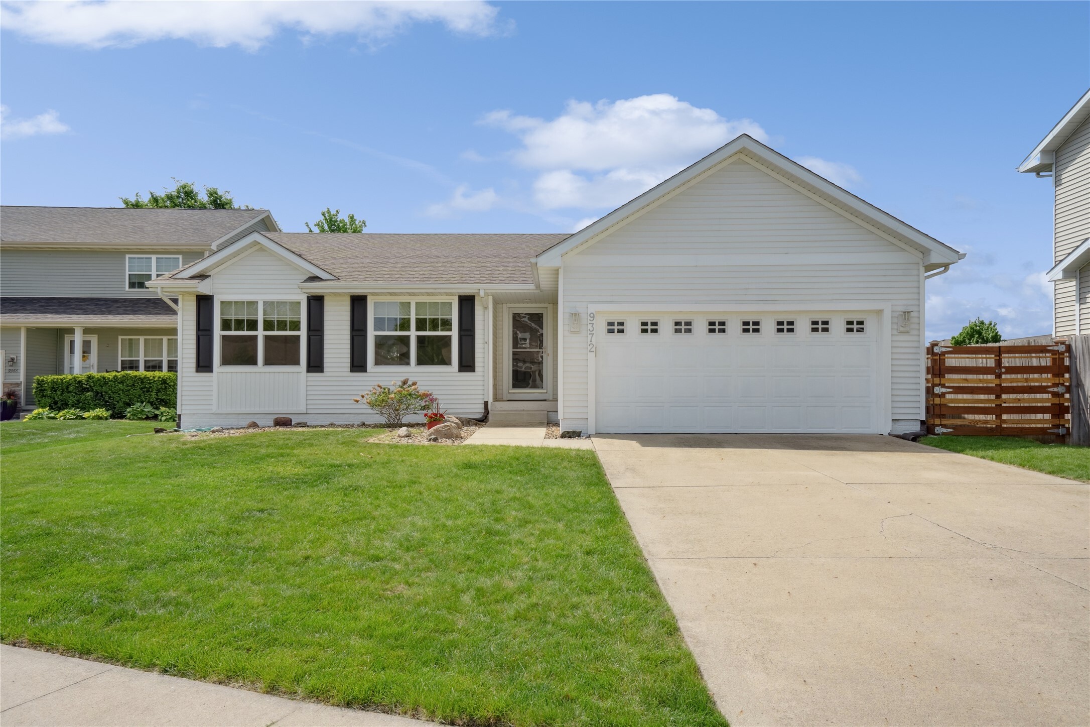Property Photo: 9372 Fairview Drive IA 50266