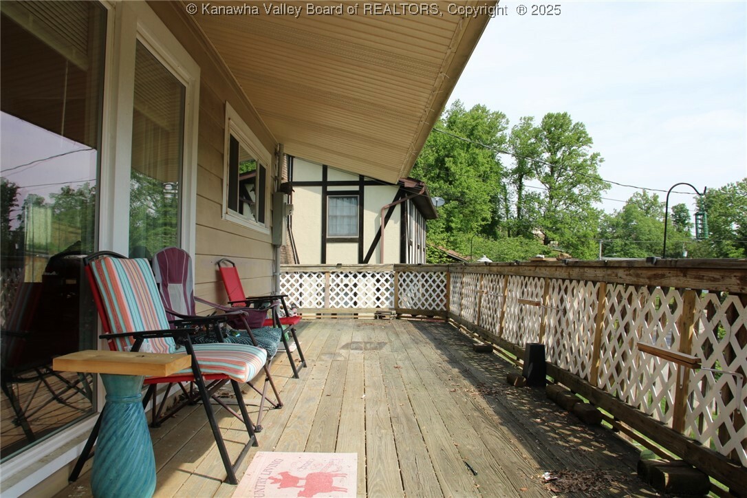 Property Photo: 1741 Huber Road WV 25314