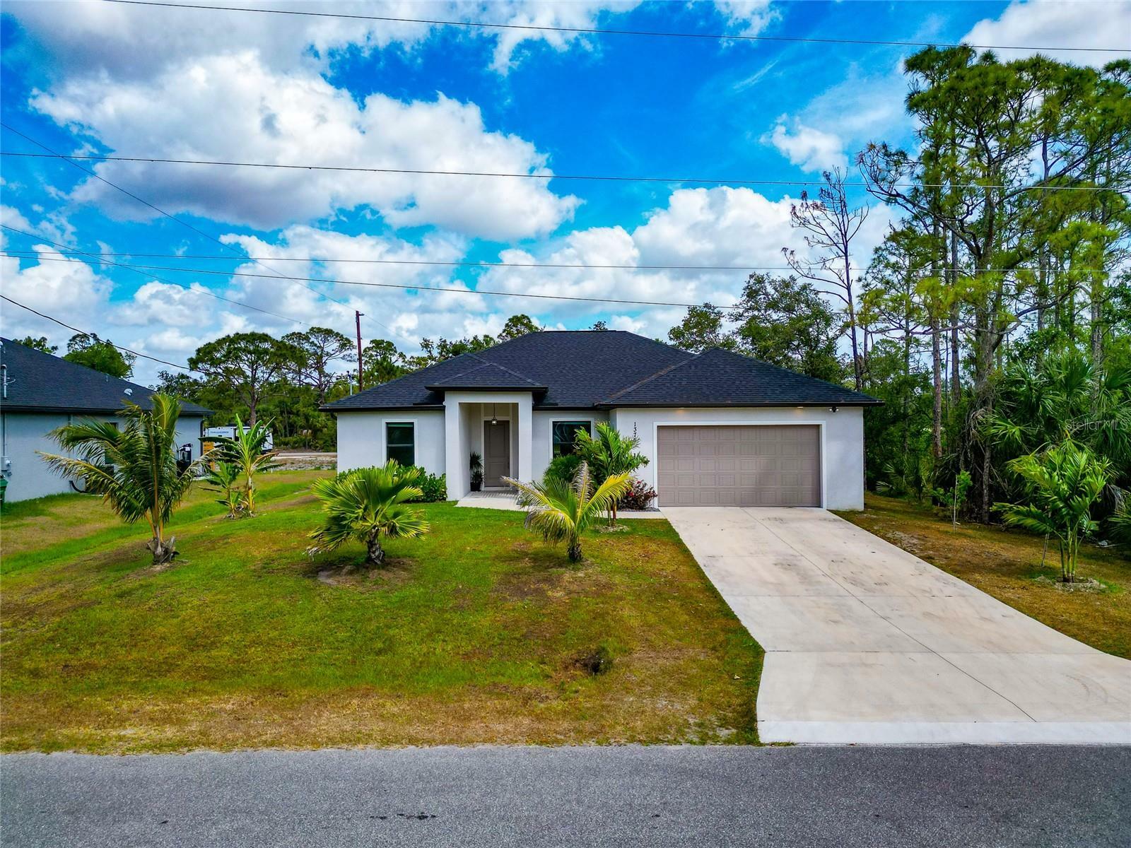 Property Photo: 1375 Norwalk Terrace FL 33953