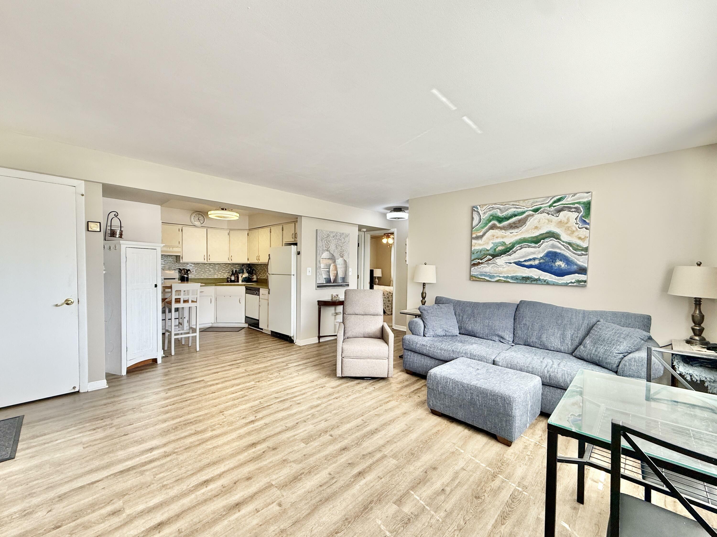 Property Photo: 235 Country Club Dr 1B WI 53147