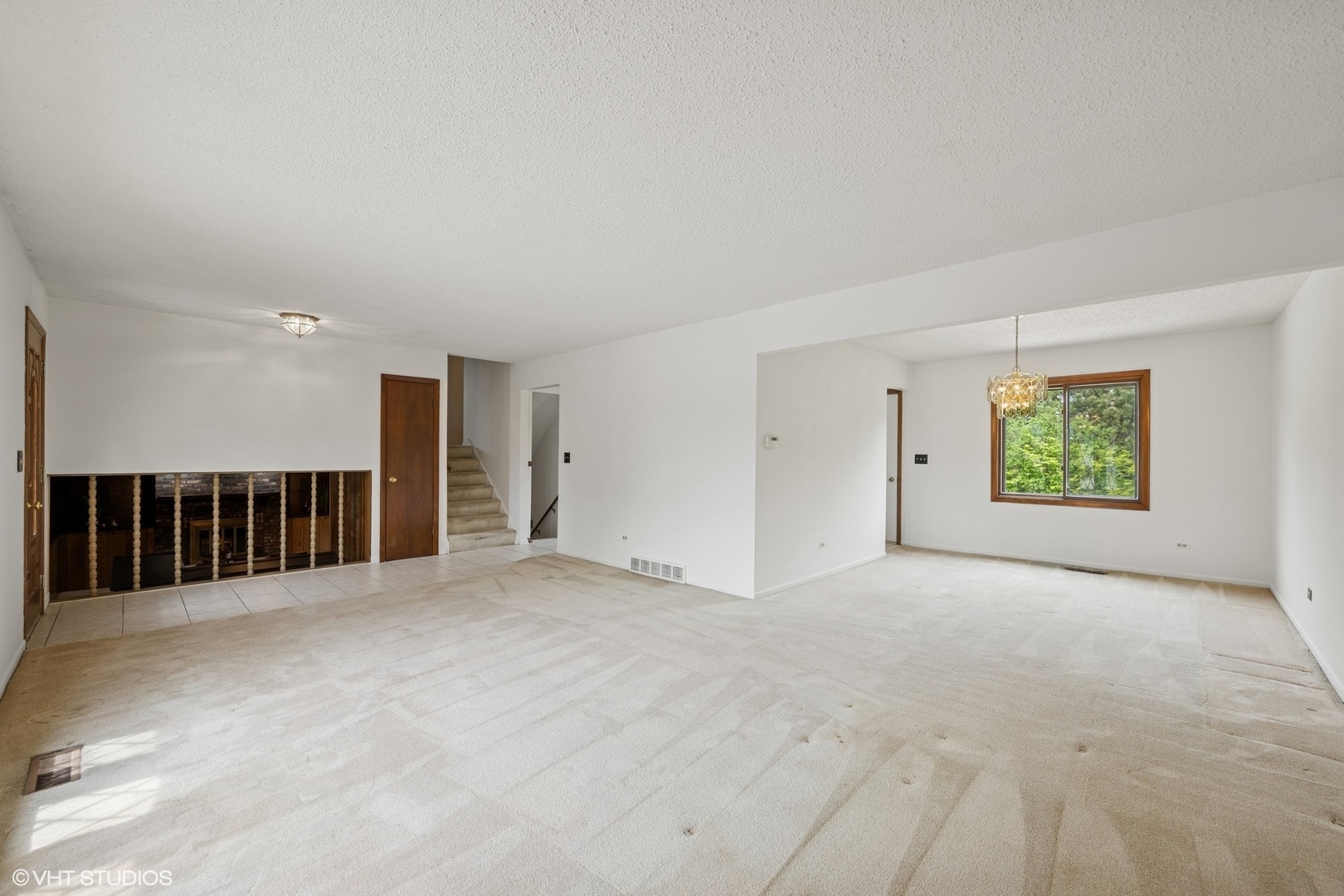 Property Photo: 1300 Byron Avenue IL 60101