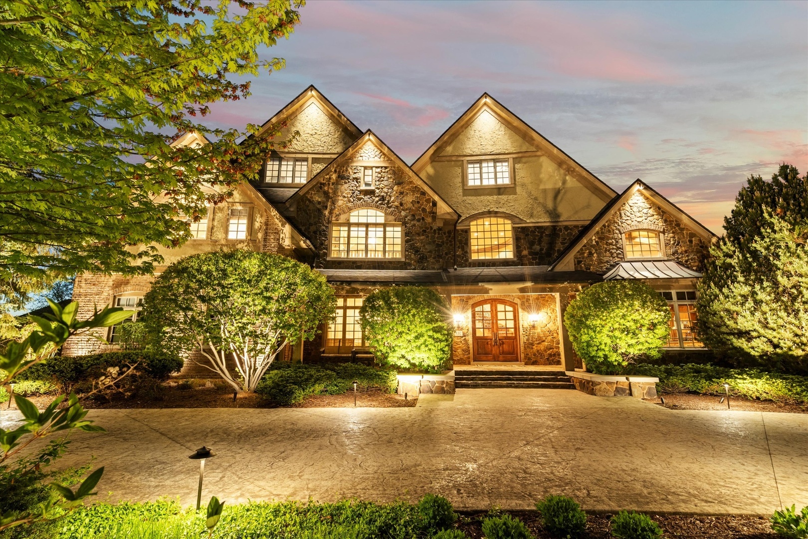 Property Photo: 137 Singletree Road IL 60467