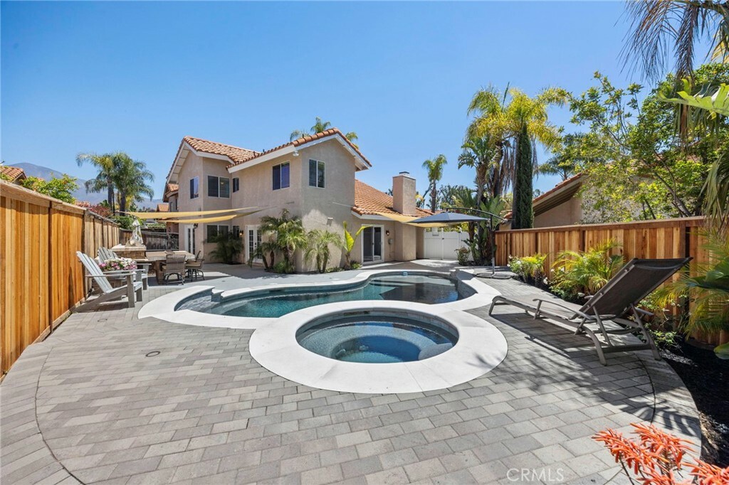 Property Photo:  1 Mohave Way  CA 92688 
