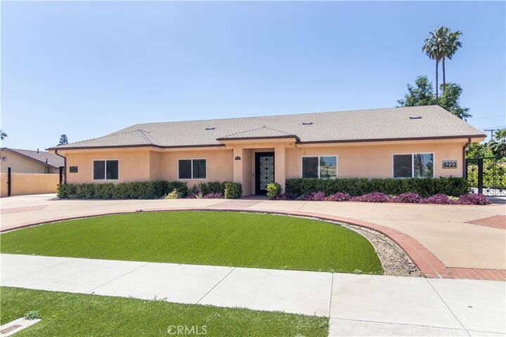 Property Photo:  9231 Vanalden Avenue  CA 91324 