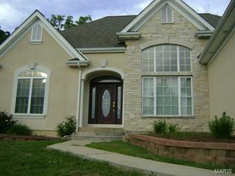 Property Photo: 9512 E Vista MO 63050