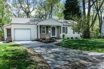 17 Chestnut Hill Lane  Webster Groves MO 63119 photo