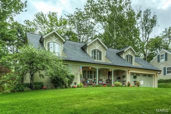 196 Austin Place  Glendale MO 63122 photo