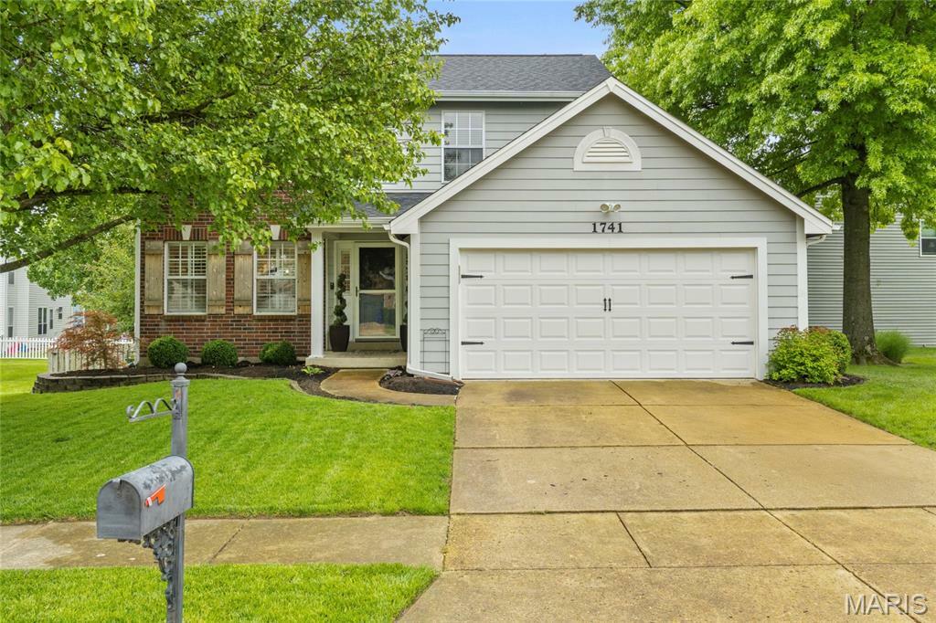 1741 Stoney Terrace Drive  Ballwin MO 63021 photo