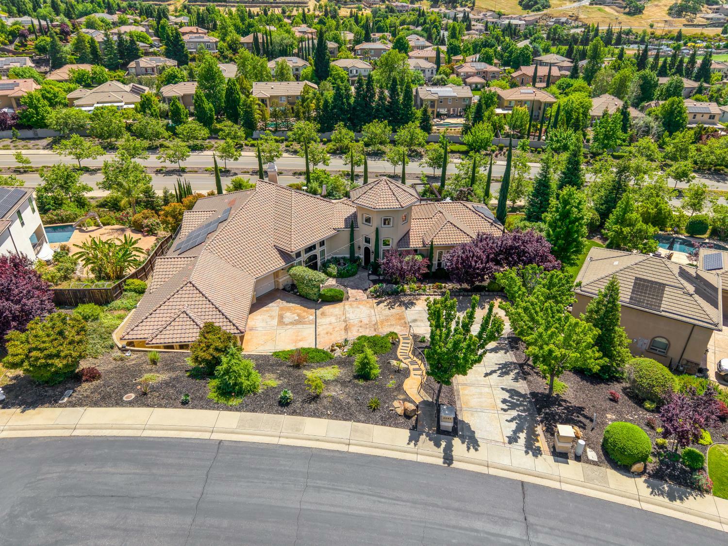 Property Photo: 5083 Thalia Drive CA 95762