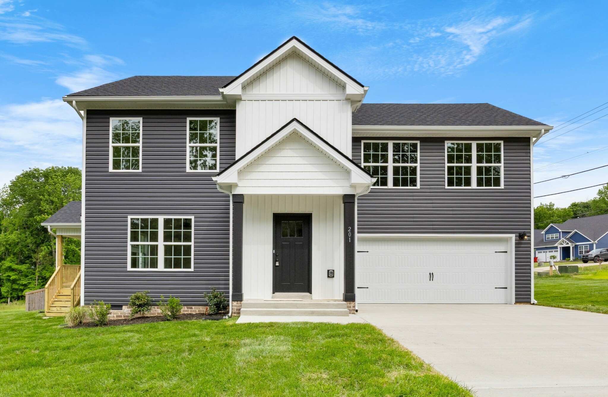 Property Photo: 201 Wade Hampton Ln TN 37040