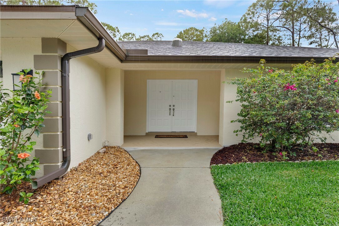 Property Photo: 24410 Mountain View Drive FL 34135