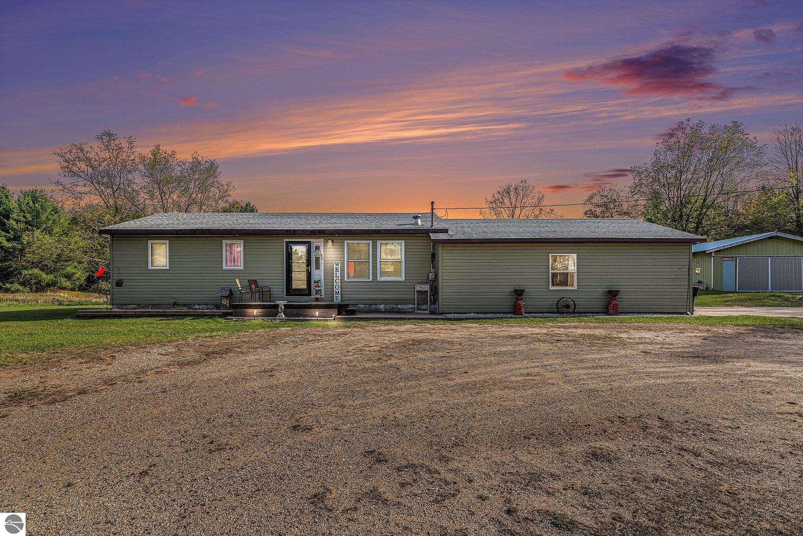 Property Photo: 21229 13 Mile Road MI 49655-8539