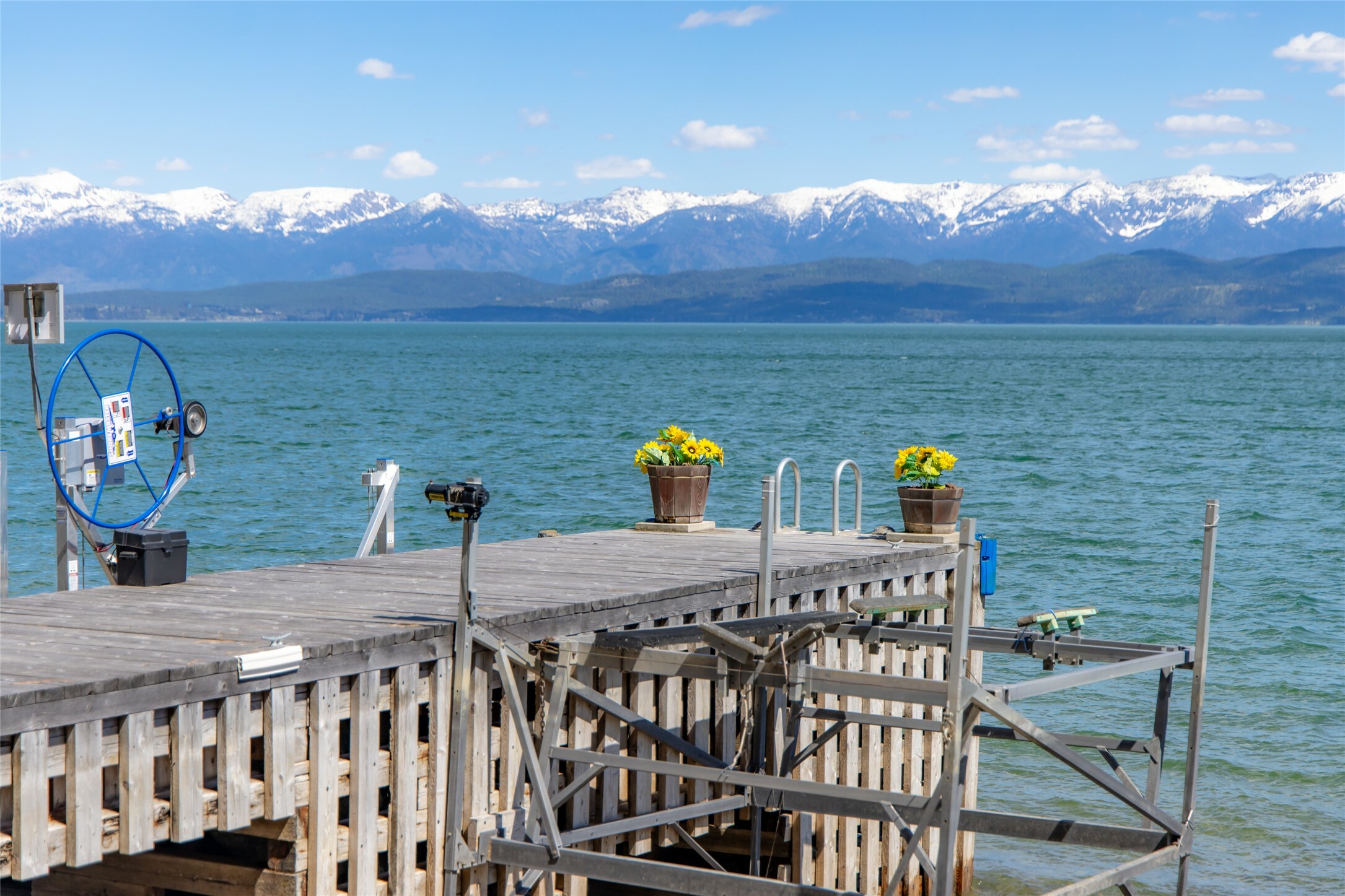 Property Photo: 941 Lakeside Boulevard MT 59922