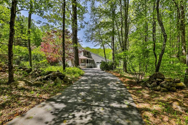 Property Photo:  51 Hillcrest Road  NH 03045 